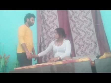 Sex Video Free Hindi Doctor Aunty - Desi Doctor Injection Free Sex Videos - Watch Beautiful and Exciting Desi  Doctor Injection Porn at anybunny.com