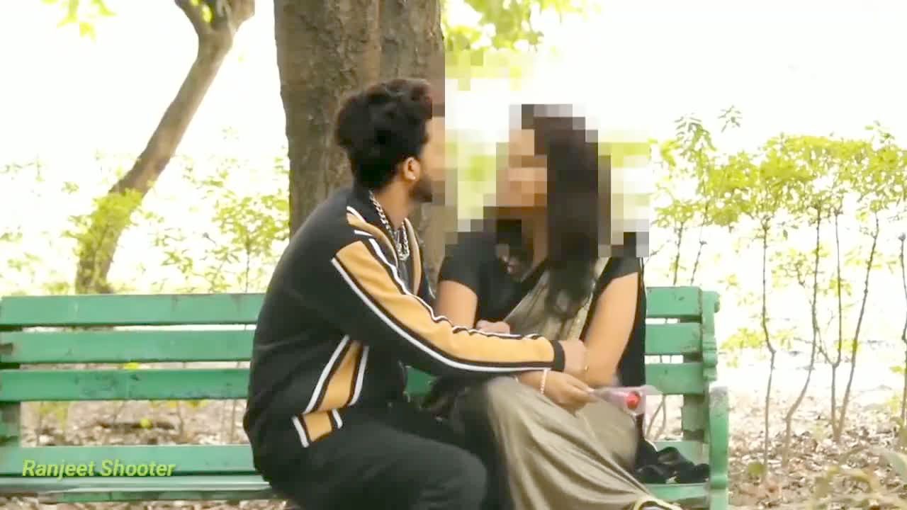 indian saree kissing prank cinema , free hd pornography 35