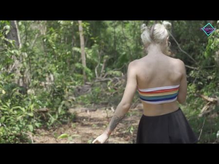 Blowjob In The Rainforest . Spunk On Her Face . 4k Porno . Point Of View