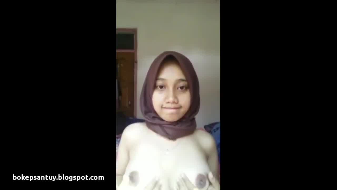 indonesia hijab susu gede sange berat by bokepsantuy pic