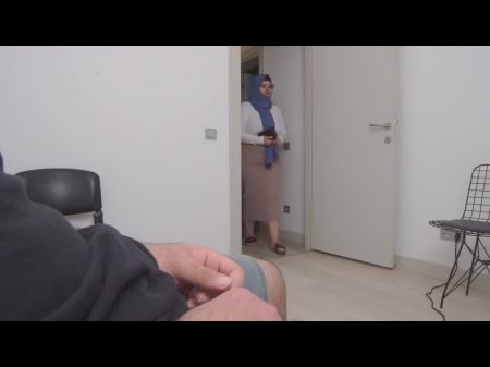 Ginormous Bum Damsel Caught Me Masturbating Off In A Medical Center Waiting Apartment