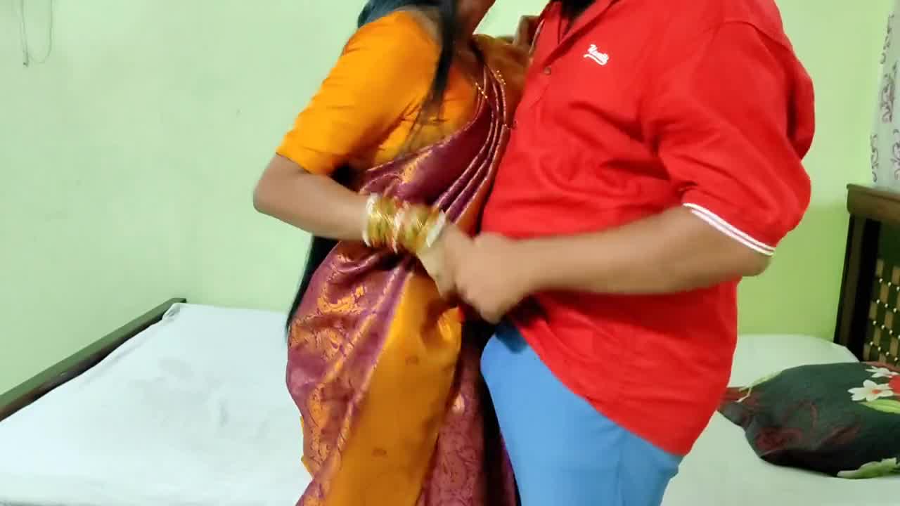 bengali newly married youthful aunty xxxfucking with mumbai uncle