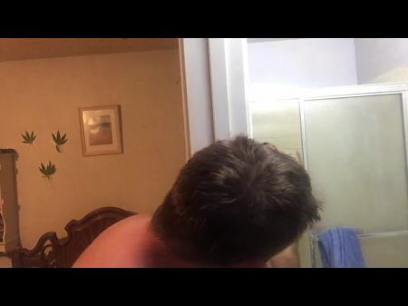 Stepsister Caught Me Spying On Her In The Shower: Porno 2e