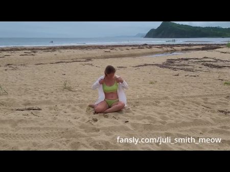 I Took Off My Bikini On A Audience Beach , Porno 37