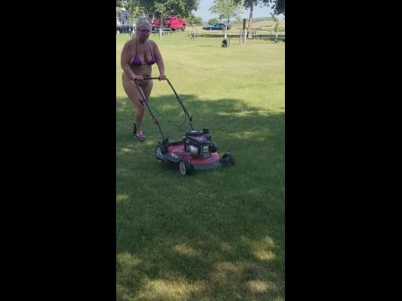 Got Back To Find Wife Mowing In A Thong Swimsuit Her Rump And Hips Jiggling With Every Step