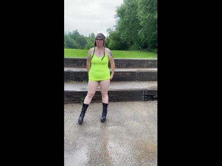 Rebecca Forms Naked Park Walk , Free Rain Porn D1
