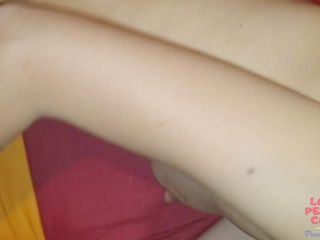 Homemade : Milf Francaise Mariée Libertine Me Suce Et Je Finis Par Jouir Sur Sa Chatte En Internal Cumshot